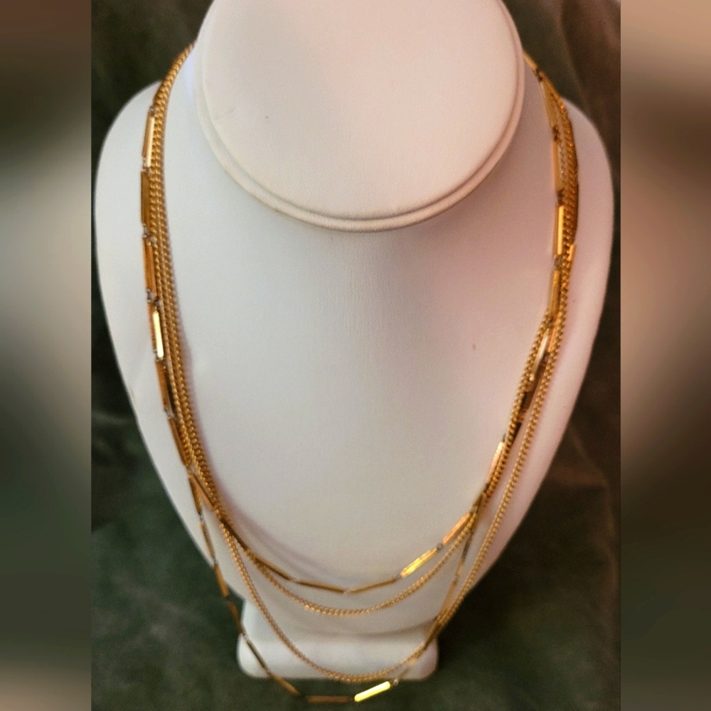2/$22 Vintage multi chain gold tone necklace unsigned EUC